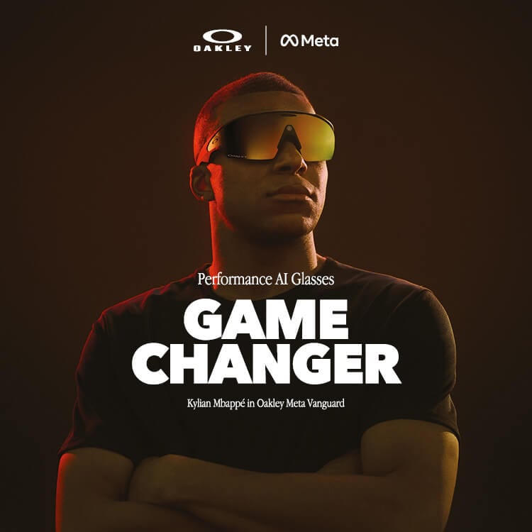 Kylian Mbapp&eacute; che indossa Occhiali Oakley Meta Vanguard