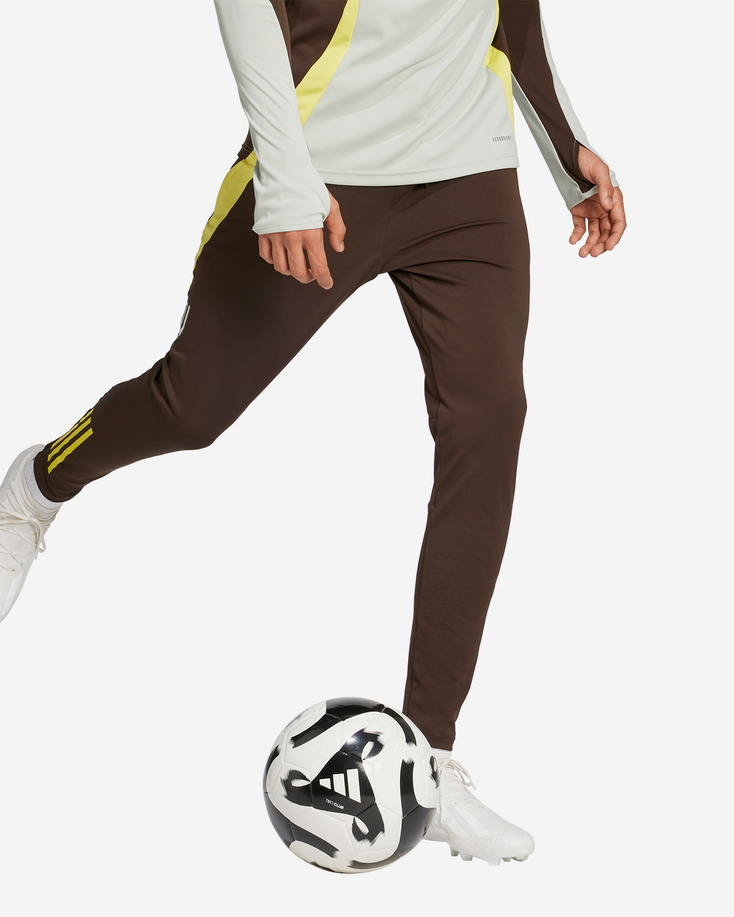 Abbigliamento calcio ufficiale ADIDAS JUVENTUS EU TRAINING M - Marrone - 3 | Cisalfa Sport